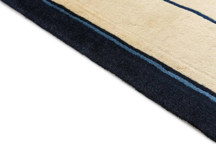 Detail image of 3' 1 x 5' 1 Hand Knotted Darya Rug