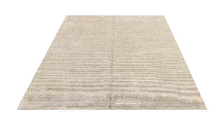 Detail image of 5' x 6' 8 Hand Knotted Darya Wool Rug