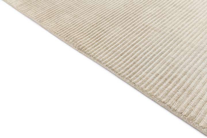 5' x 6' 8 Hand Knotted Darya Wool Rug