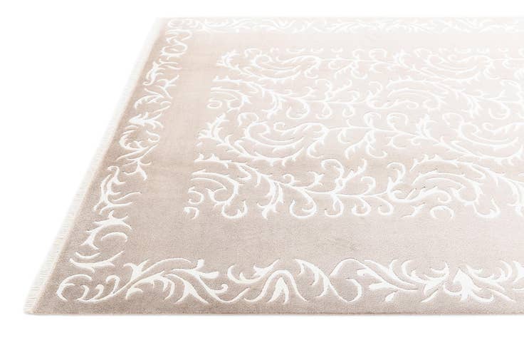 Detail image of 6' 9 x 9' 5 Hand Knotted Darya Rug