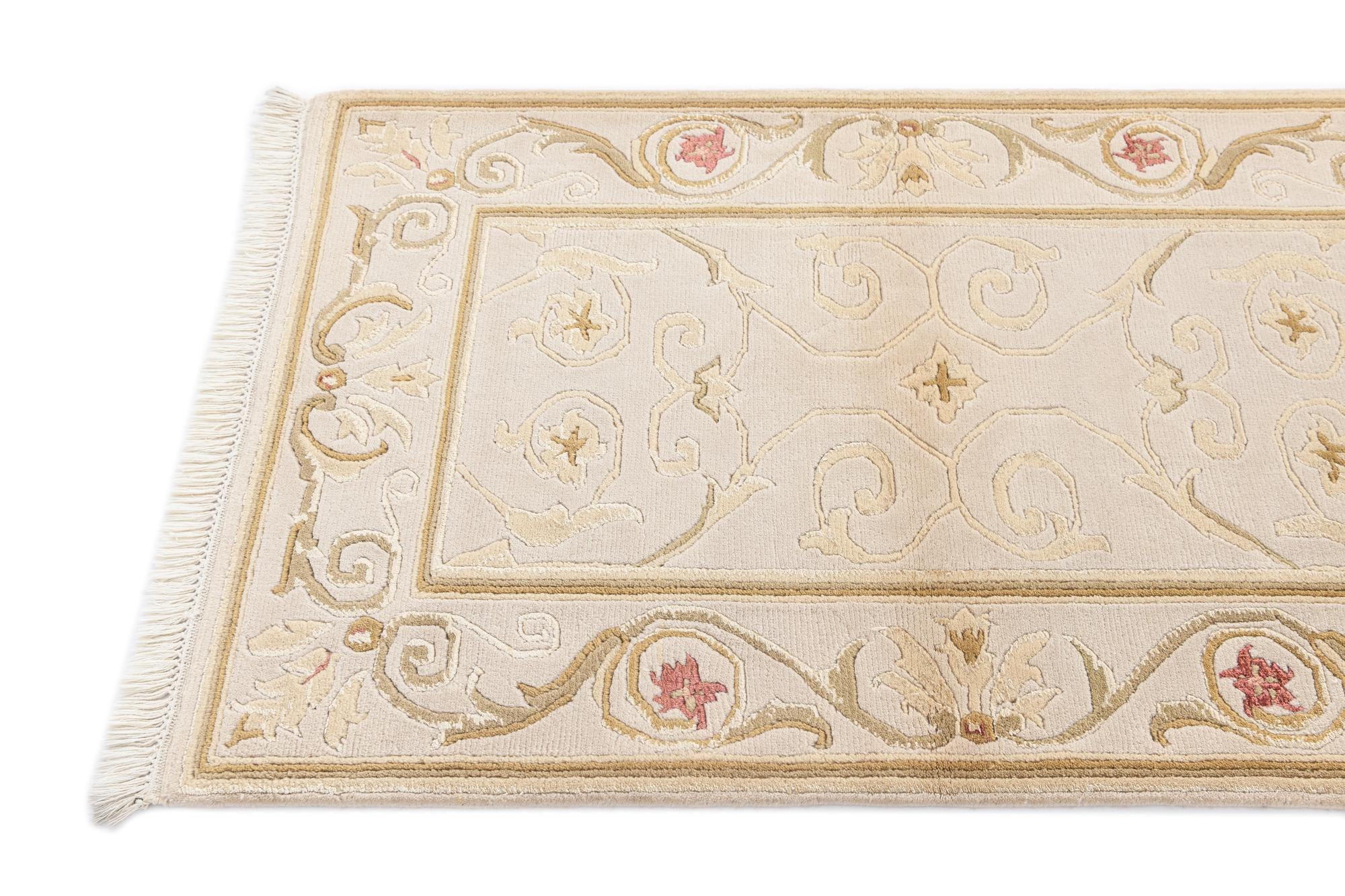 2' 9 x 4' 7 Hand Knotted Darya Rug
