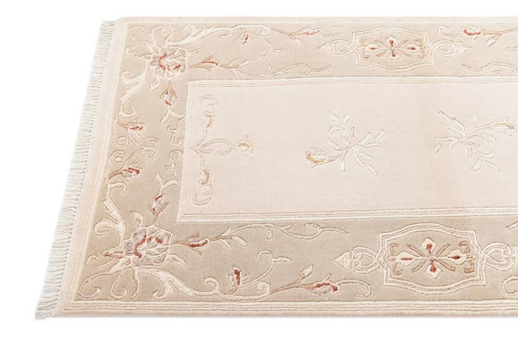 Detail image of 2' 9 x 5' 1 Hand Knotted Darya Wool Rug