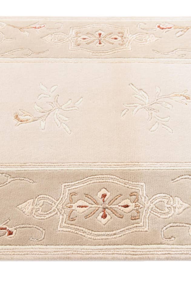 Detail image of 2' 9 x 5' 1 Hand Knotted Darya Wool Rug