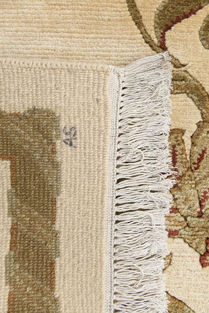 2' 7 x 4' 8 Hand Knotted Darya Wool Rug