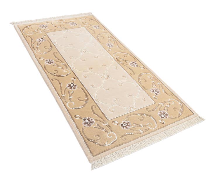 Detail image of 2' 8 x 5' 1 Hand Knotted Darya Rug