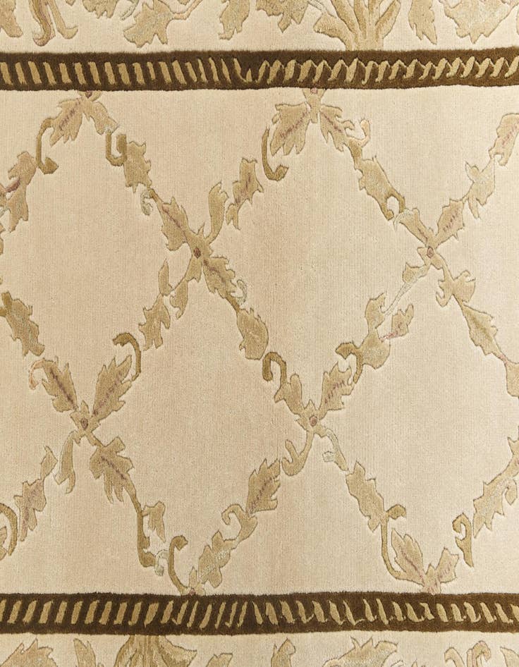 Detail image of 2' 11 x 4' 10  Hand Knotted Darya Wool Rug