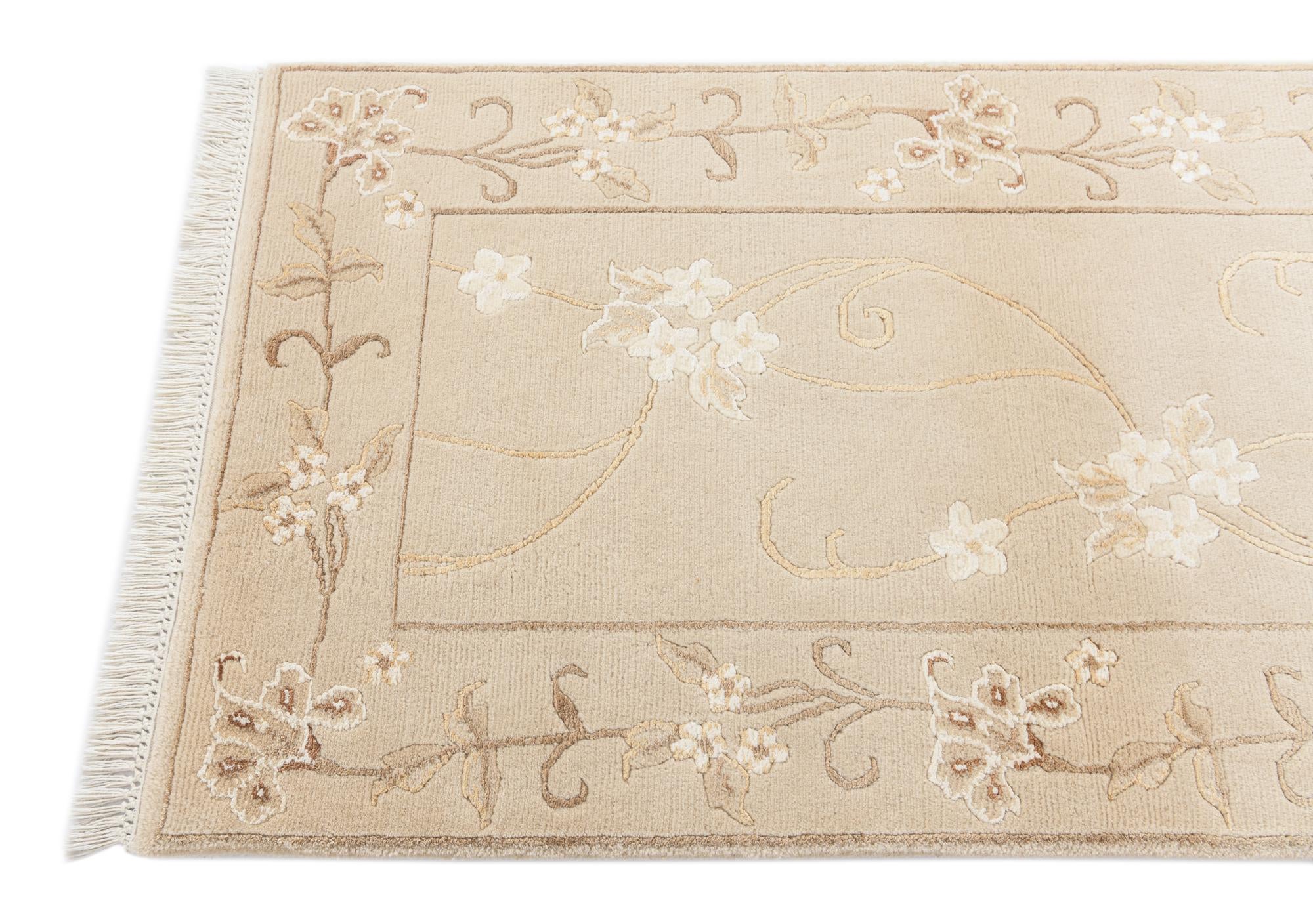 2' 7 x 4' 8 Hand Knotted Darya Wool Rug