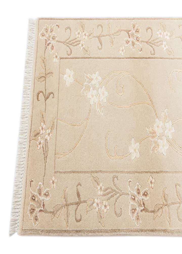 2' 7 x 4' 8 Hand Knotted Darya Wool Rug