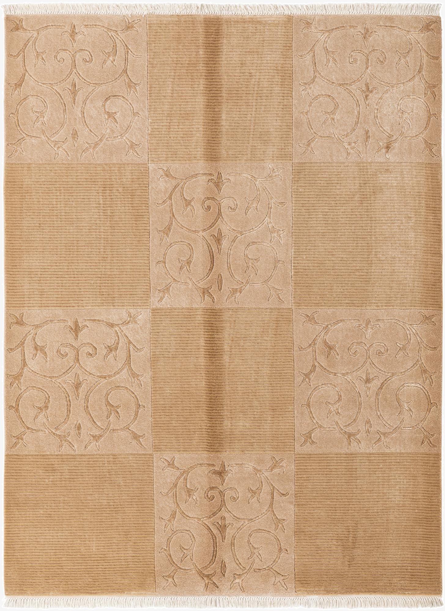 4' 11 x 6' 7  Hand Knotted Darya Wool Rug