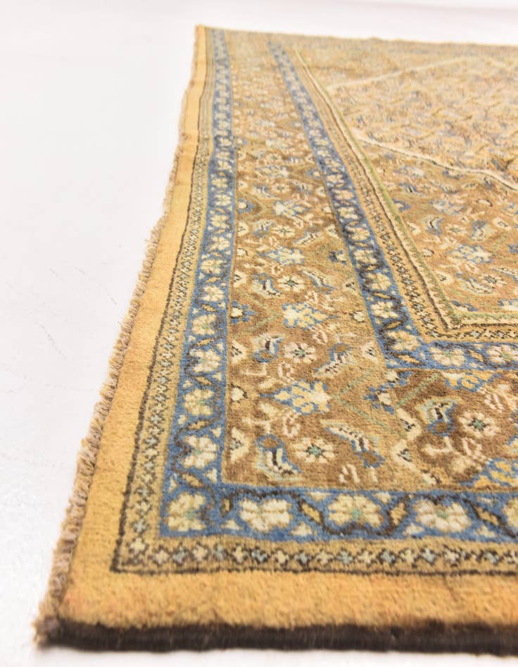 Detail image of 9' 8 x 13' Hand Knotted Farahan Persian Wool Rug