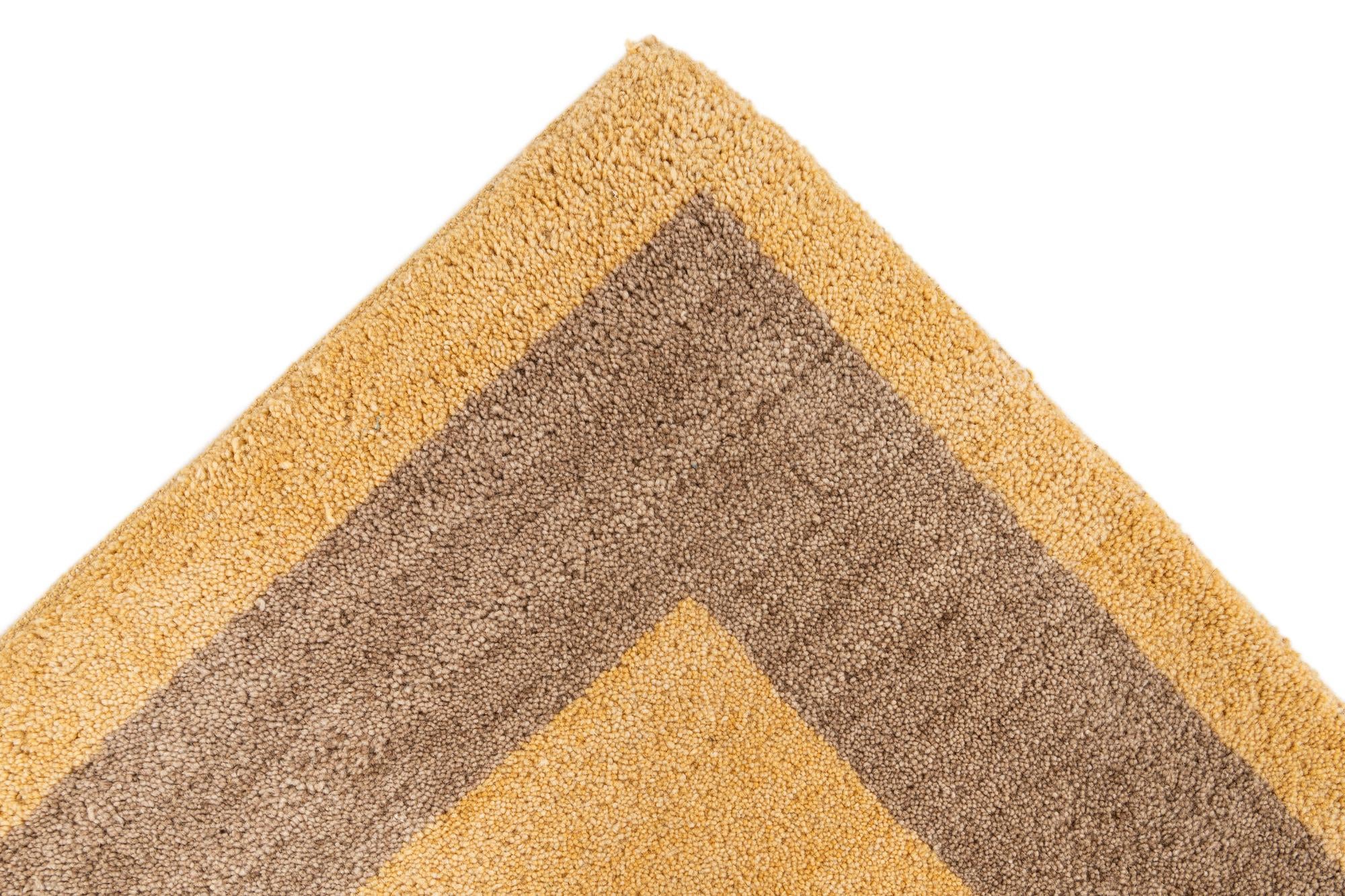 5' 5 x 8' Hand Knotted Gabbeh Wool Rug