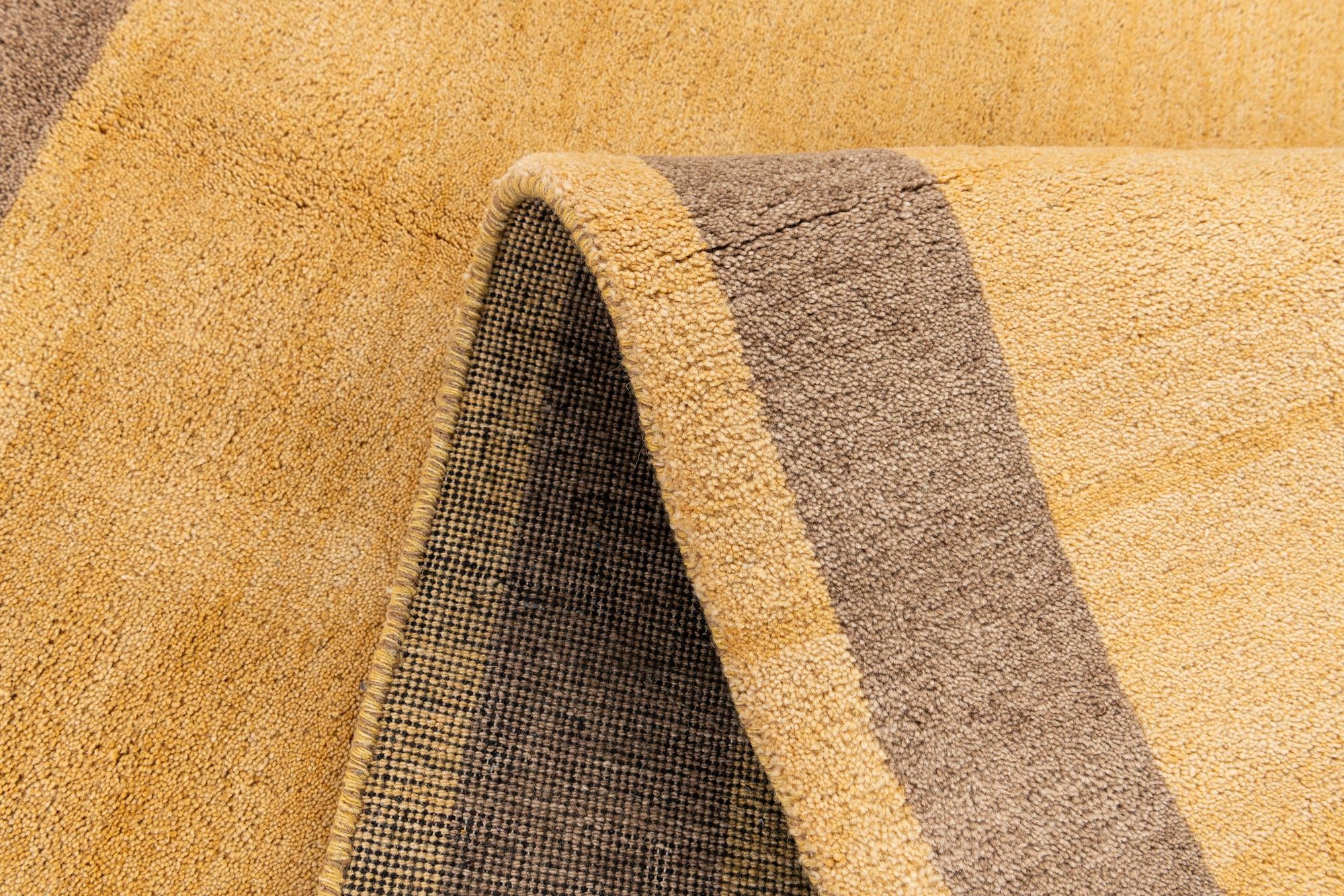 5' 5 x 8' Hand Knotted Gabbeh Wool Rug
