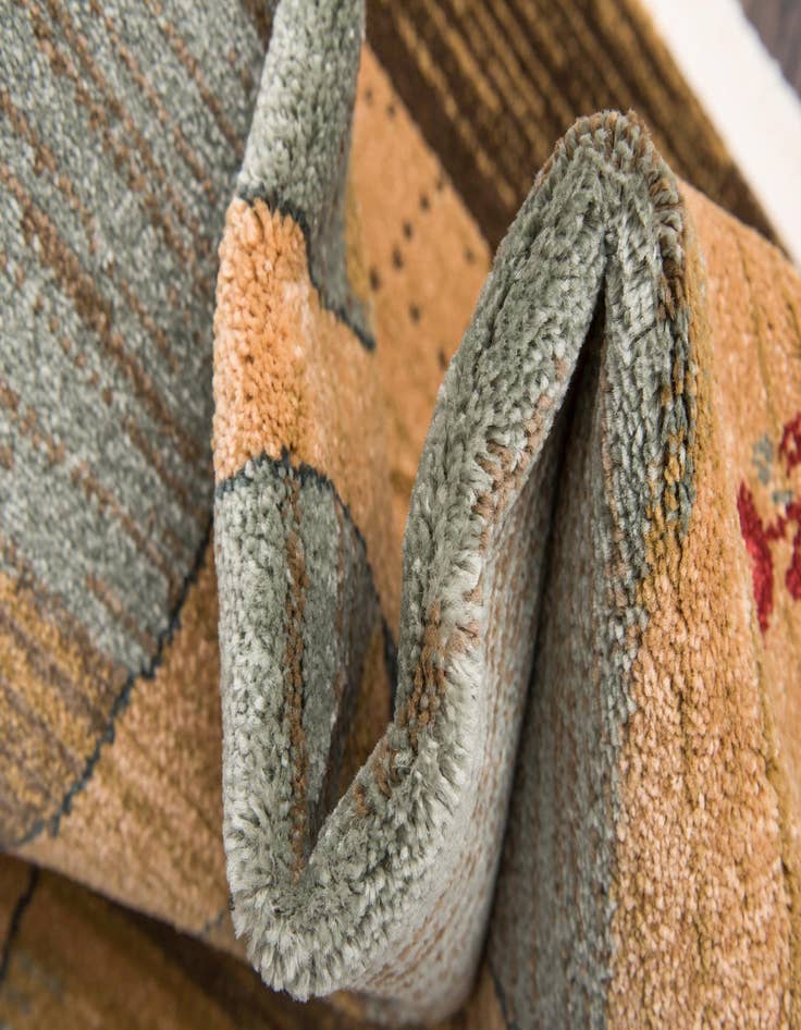 Detail image of 3' 3 x 5' 3 Kashkuli Gabbeh Rug