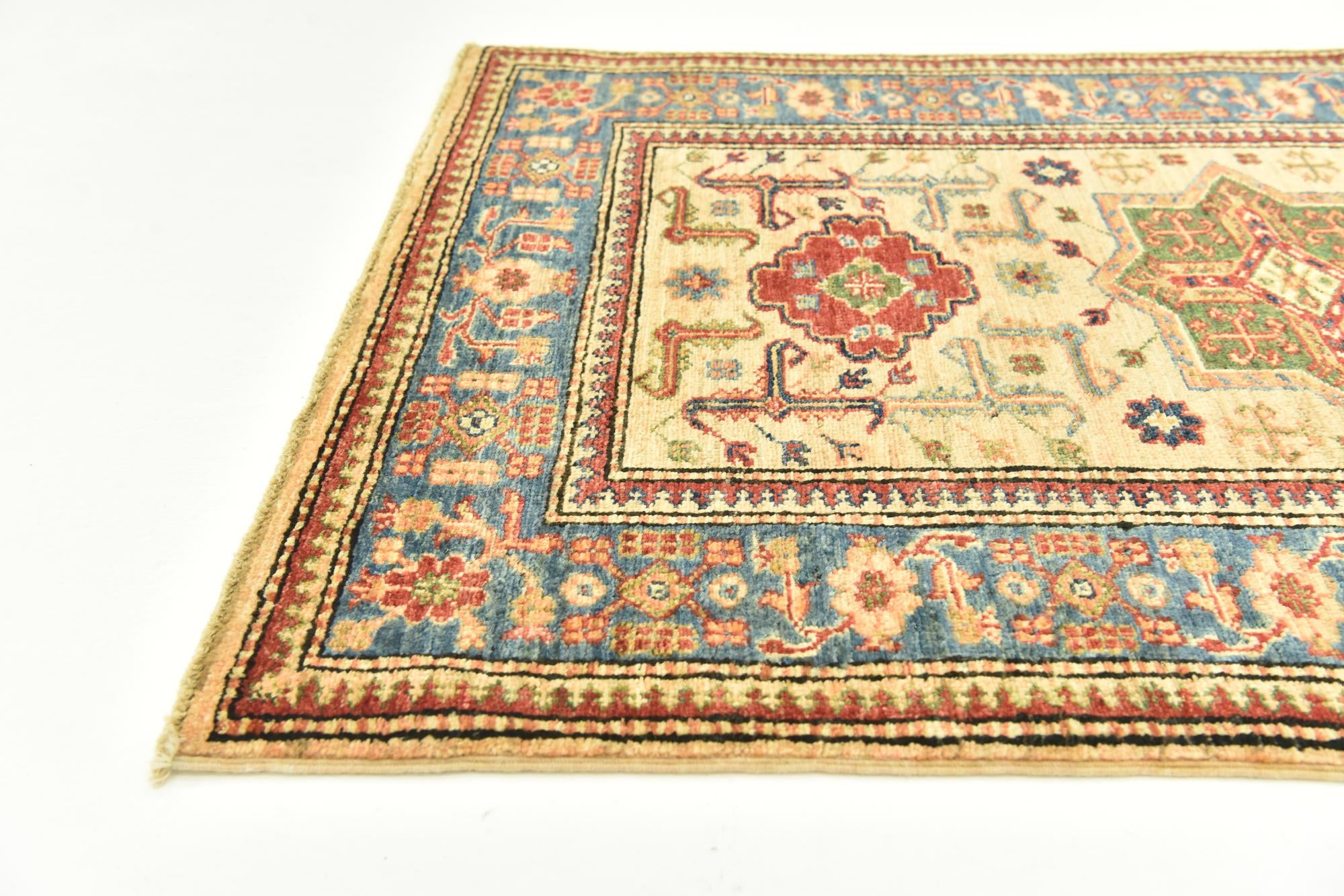 2' 10 x 4' 3 Hand Knotted Kazak Oriental Rug