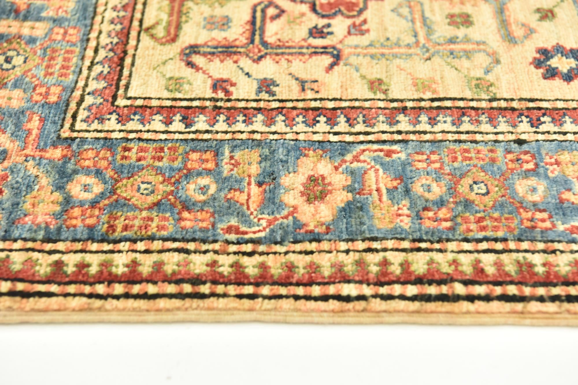 2' 10 x 4' 3 Hand Knotted Kazak Oriental Rug