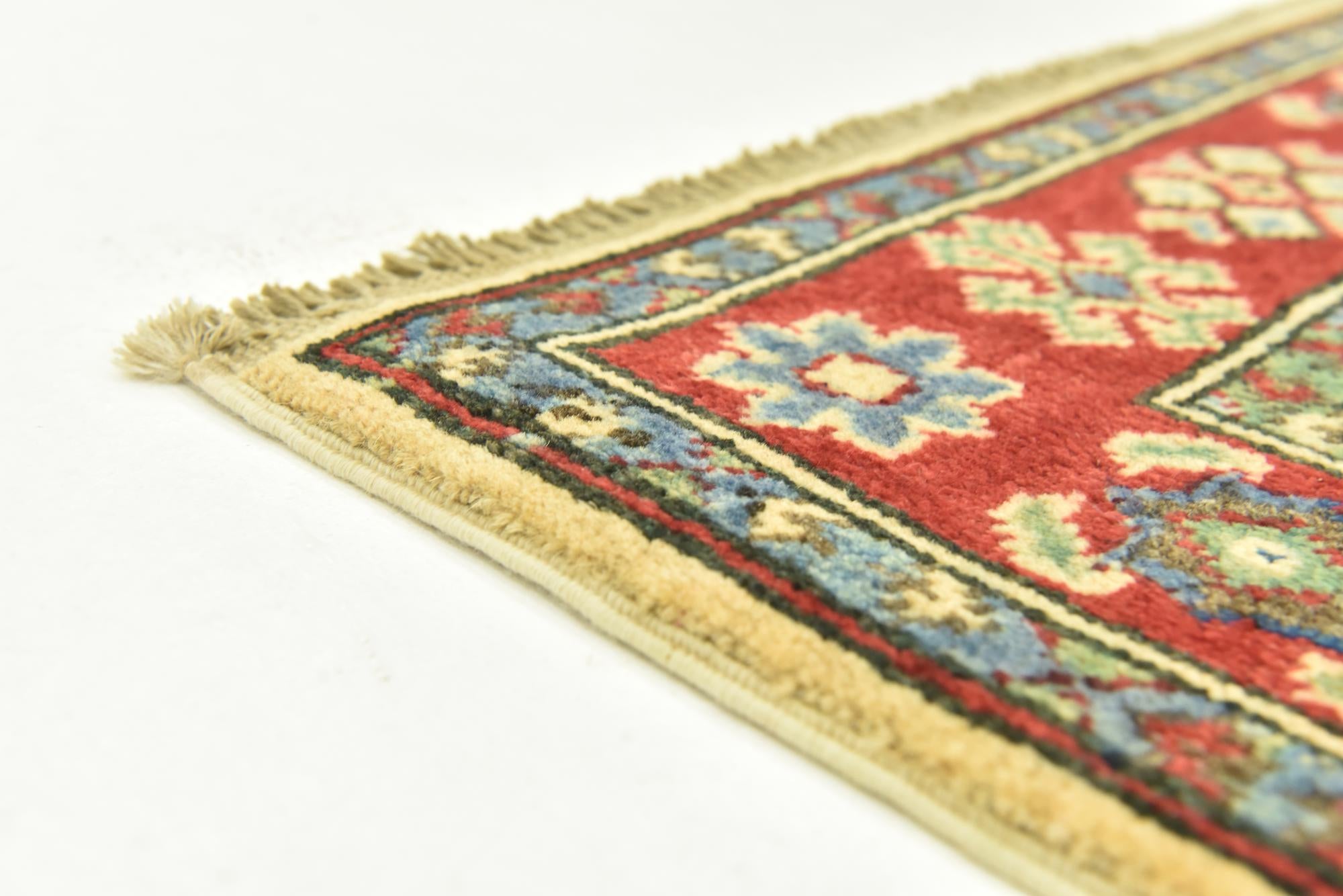 2' 8 x 4' 2 Hand Knotted Kazak Rug