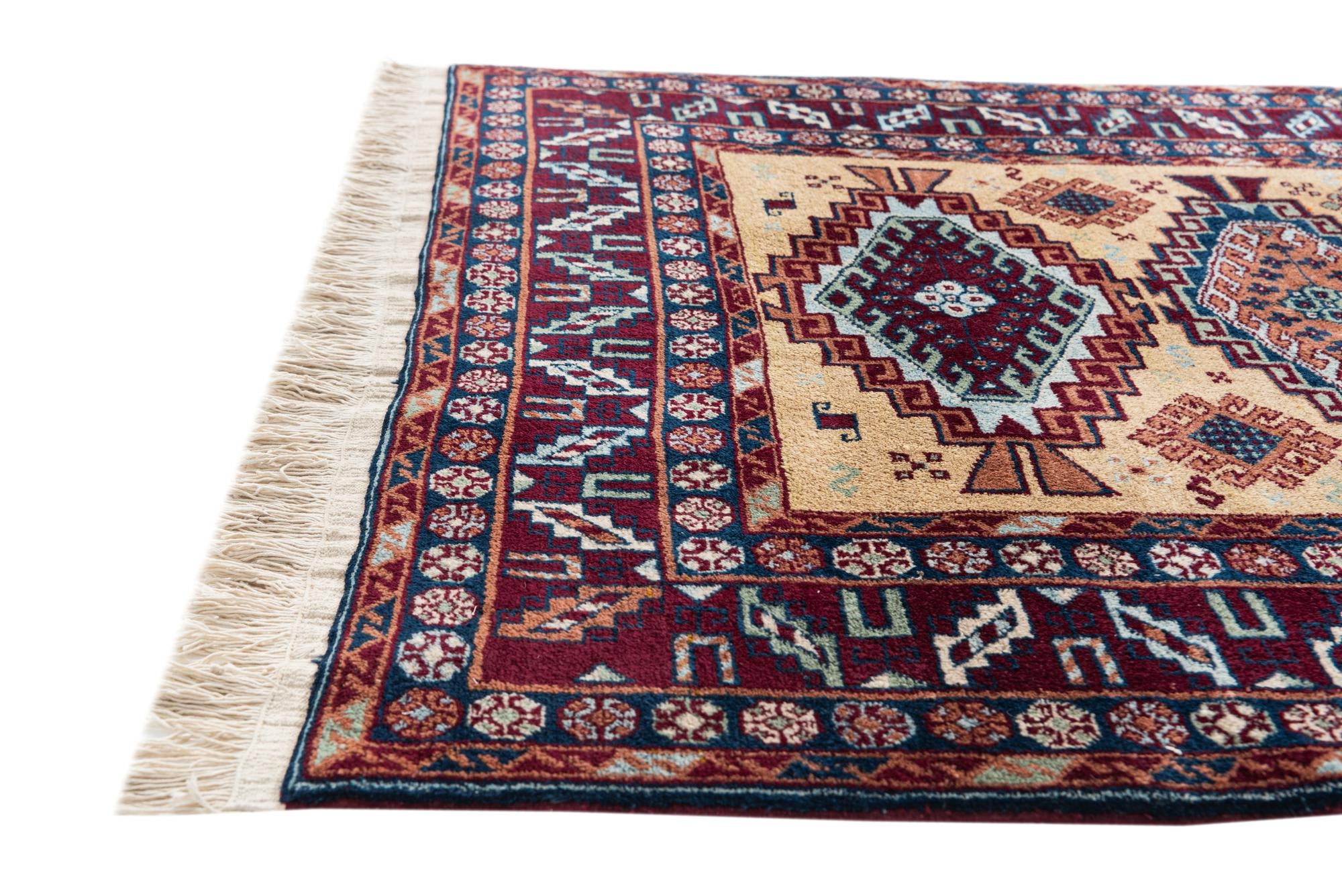 4' 1 x 6' Hand Knotted Kazak Wool Rug