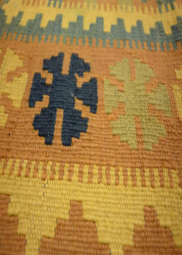 3' 4 x 6' 3 Hand Woven Kilim Maymana Wool Rug