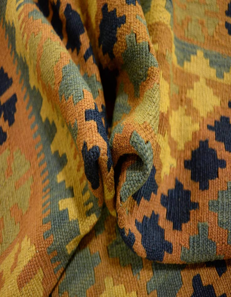 Detail image of 3' 4 x 6' 3  Hand Woven Kilim Maymana Wool Rug