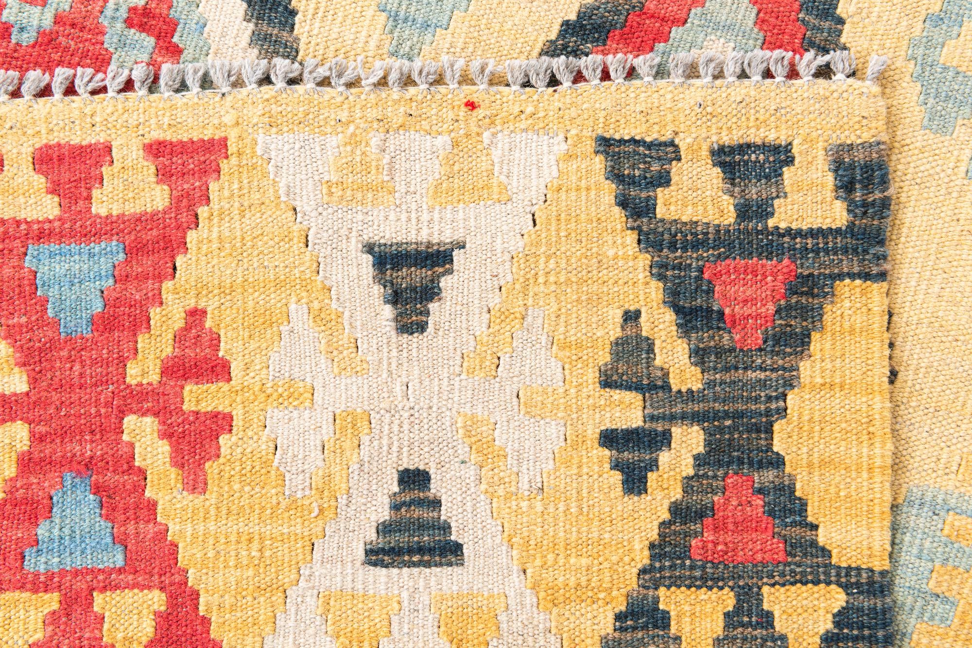 4' 3 x 6' 3 Hand Woven Kilim Maymana Wool Rug