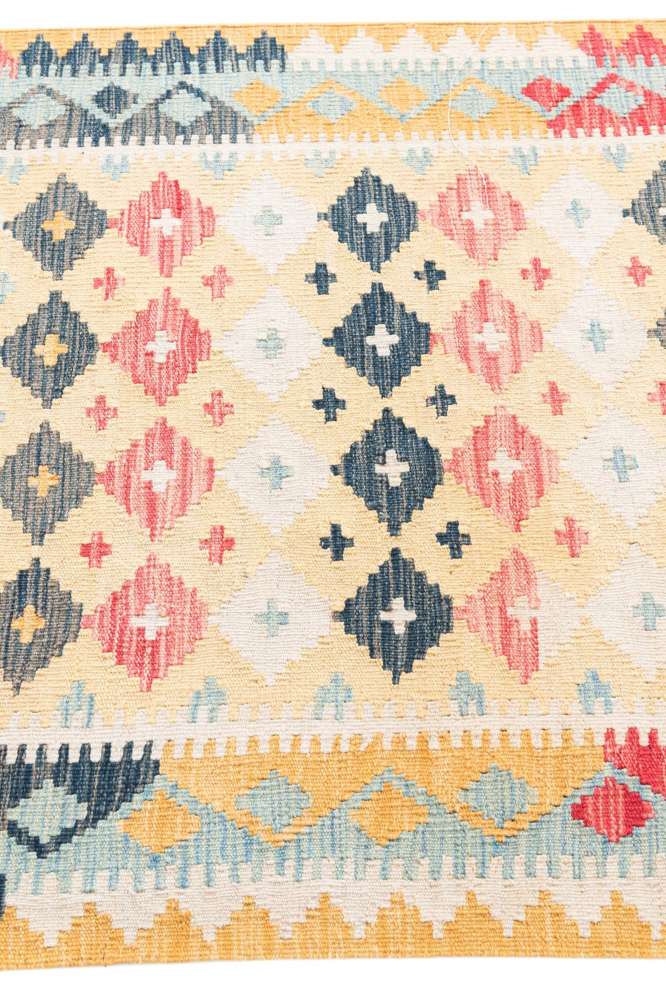 3' 5 x 6' 5 Hand Woven Kilim Maymana Wool Rug
