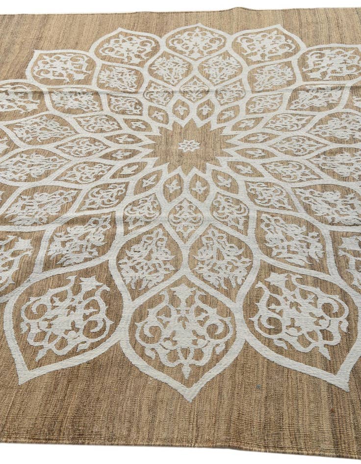 Detail image of 7' 3 x 9' 7  Hand Woven Kilim Modern Wool Rug