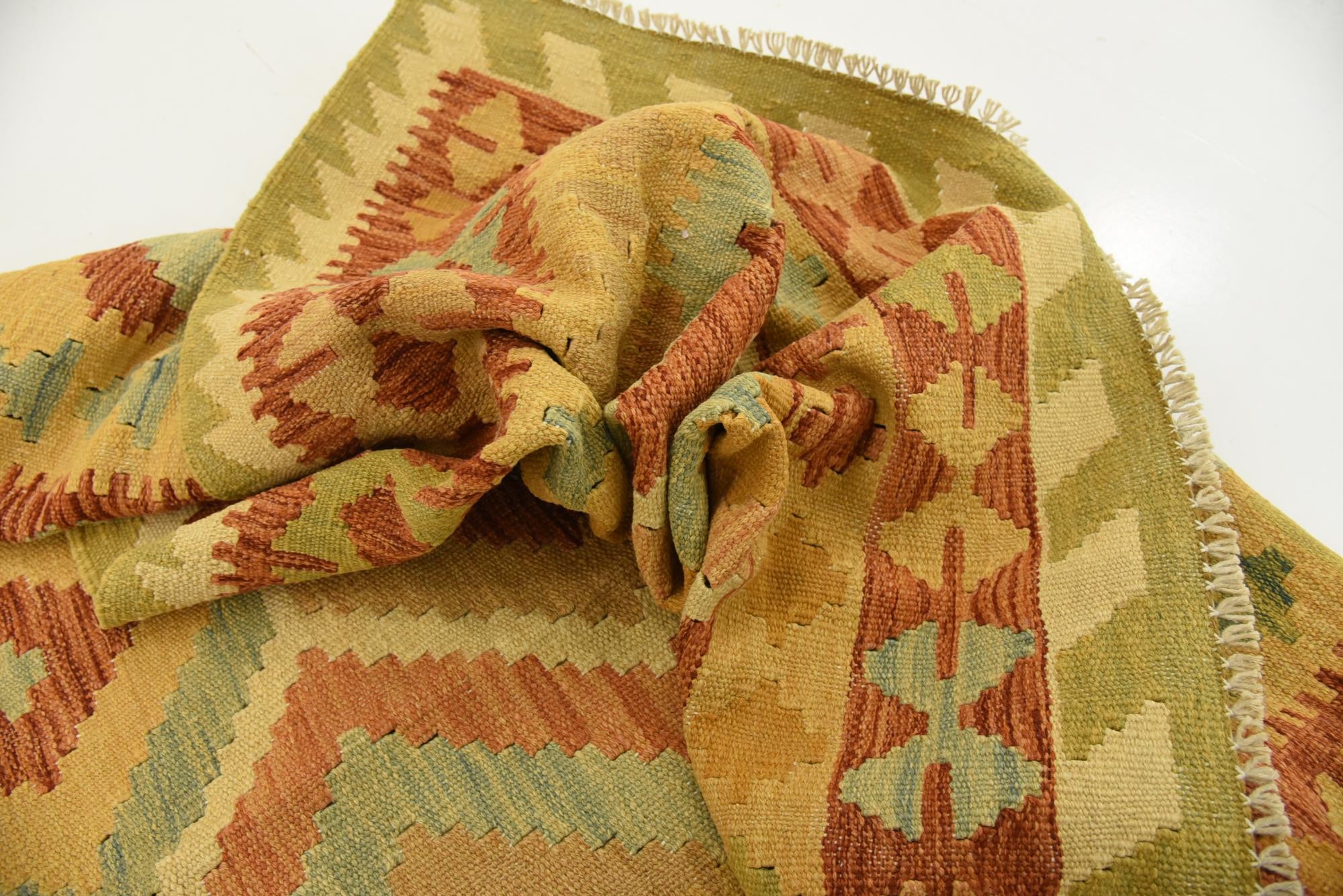 3' 10 x 5' 10 Hand Woven Kilim Waziri Wool Rug