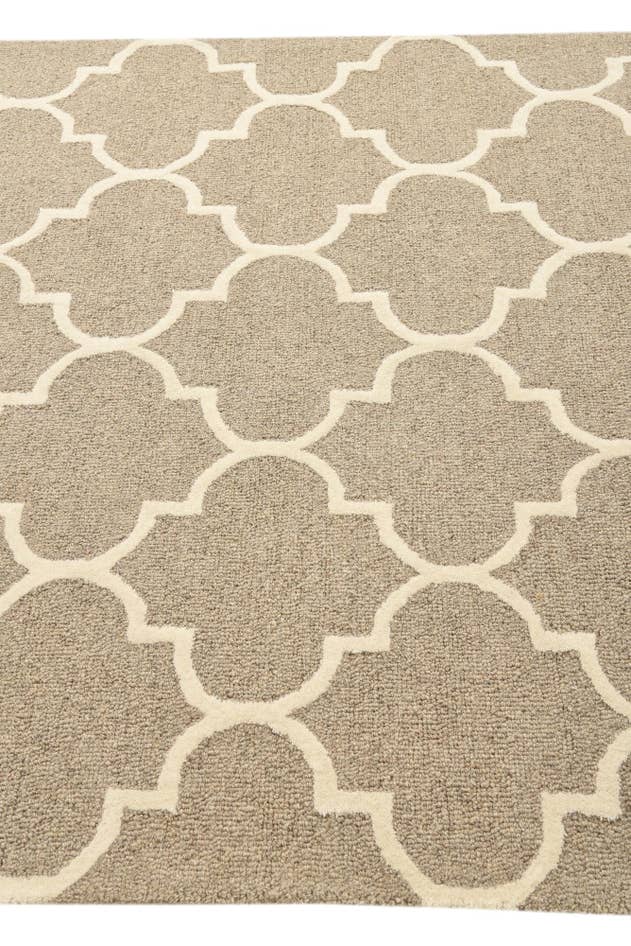 Detail image of 5' x 8' Luna Rug