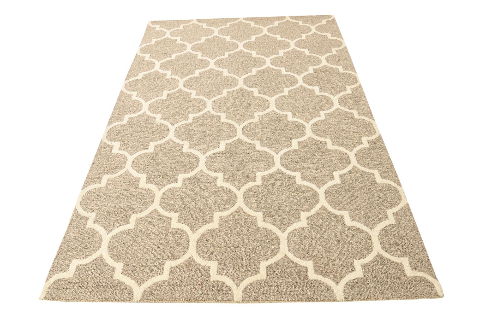 5' 1 x 8' Luna Rug