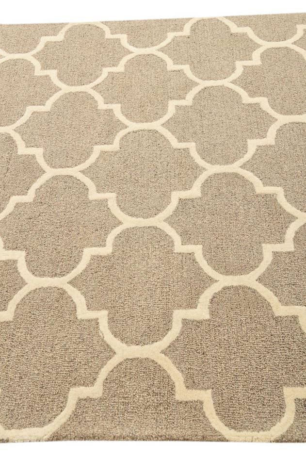 Detail image of 5' 1 x 8' Luna Rug