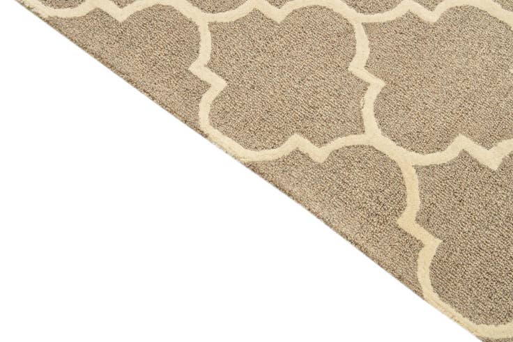 Detail image of 5' 1 x 8' Luna Rug