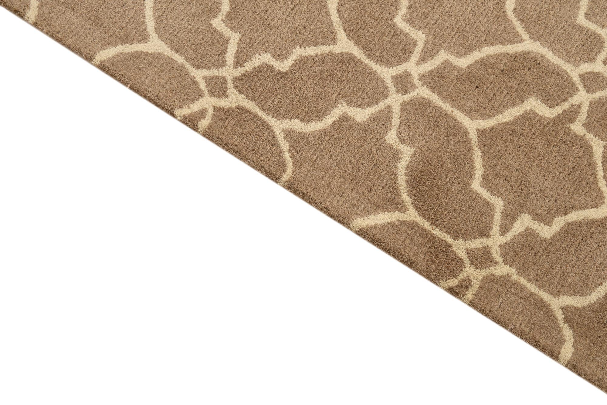 5' 1 x 8' Luna Rug