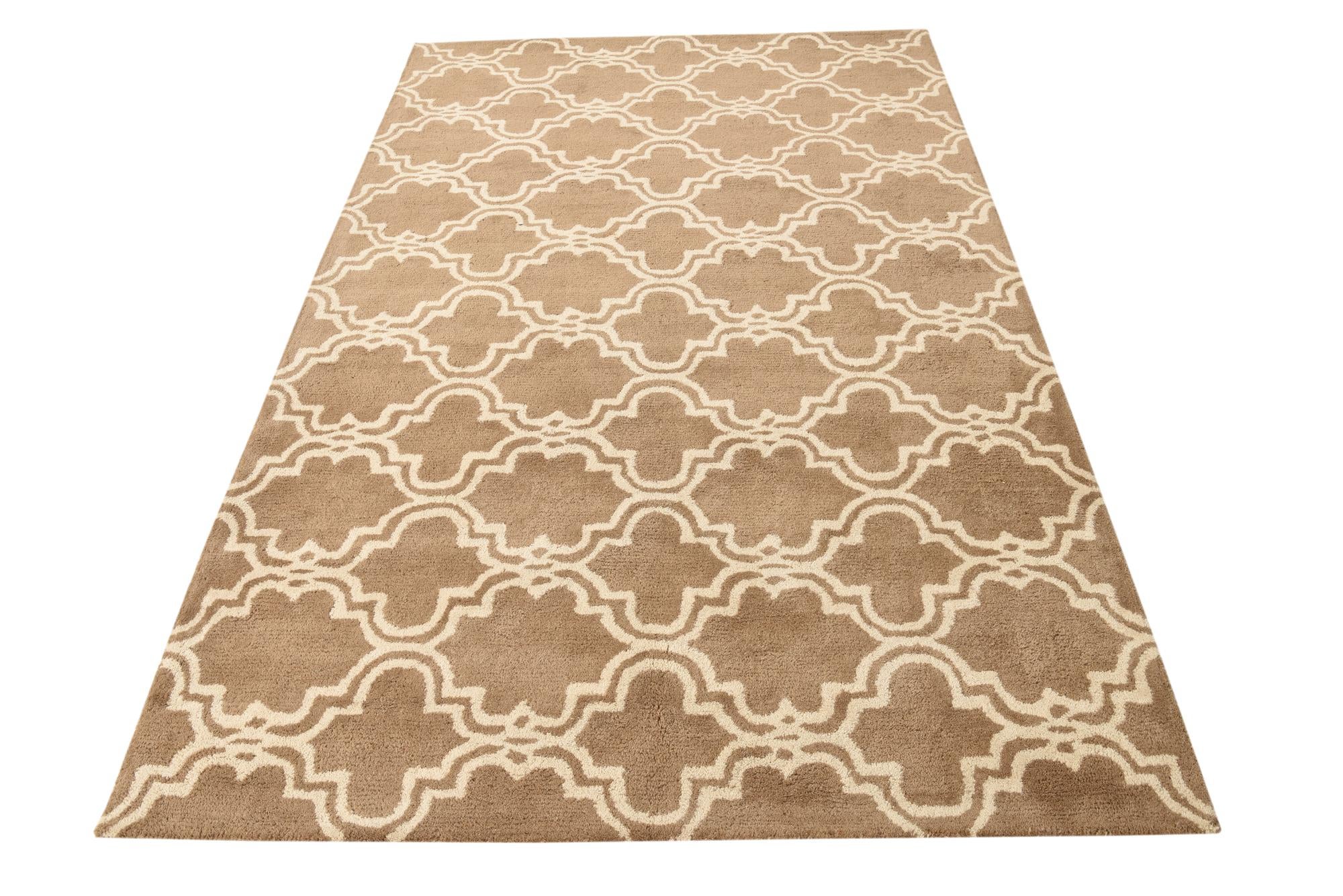 5' x 7' 11 Luna Rug