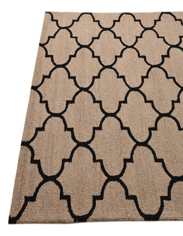 Detail image of 5' x 8' Luna Rug