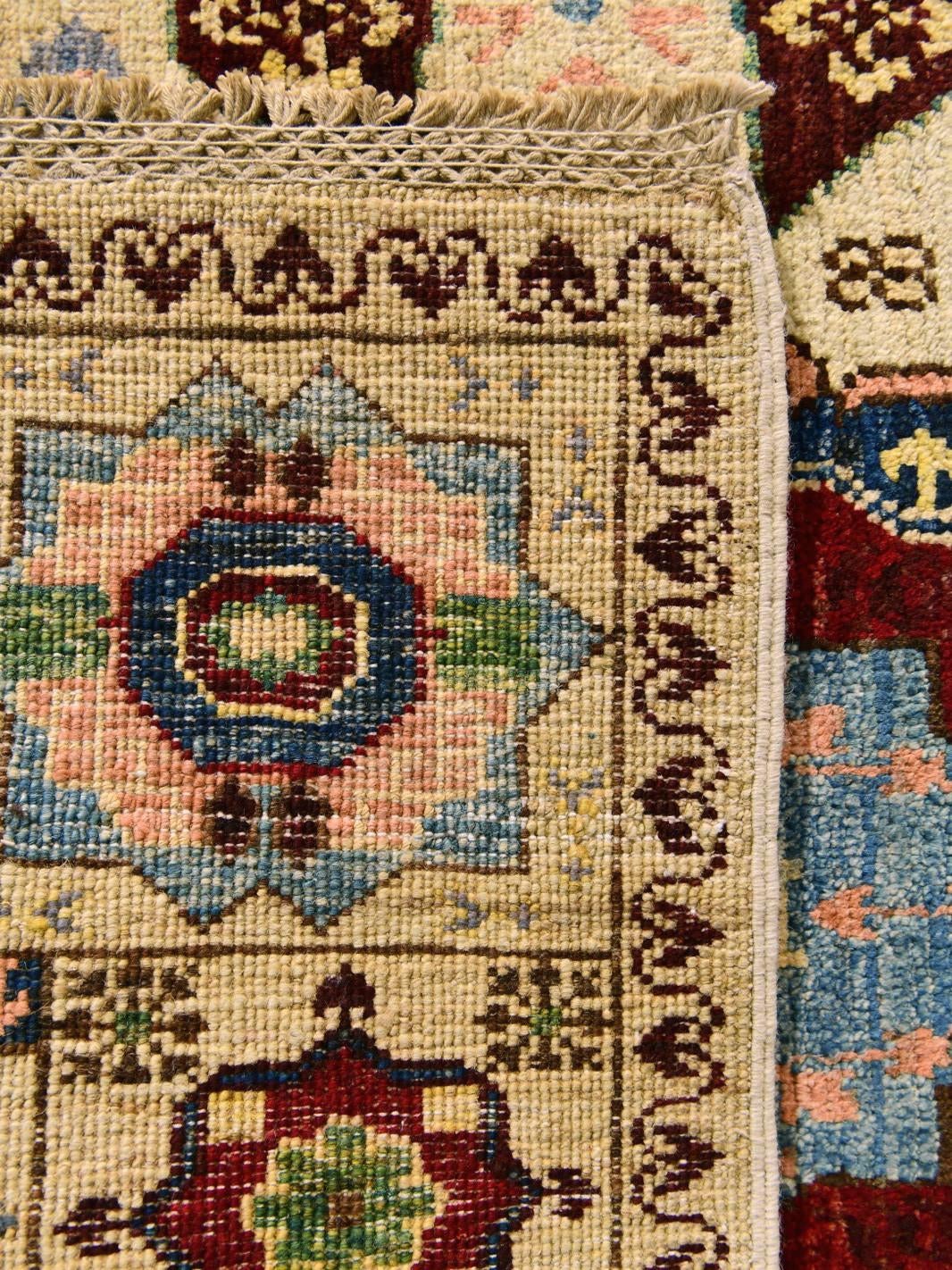 Detail image 11 of 11: 2' x 3' Hand Knotted Mamluk Ziegler Rug