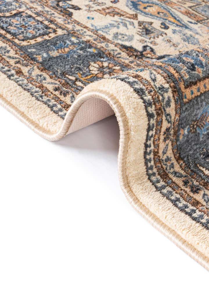 6' 7 x 9' Medina Rug