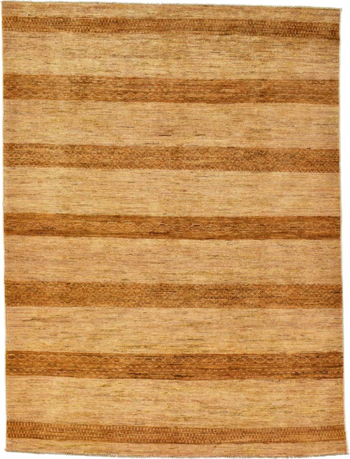 Detail image of 4' 10 x 6' 5 Hand Knotted Modern Ziegler Oriental Rug