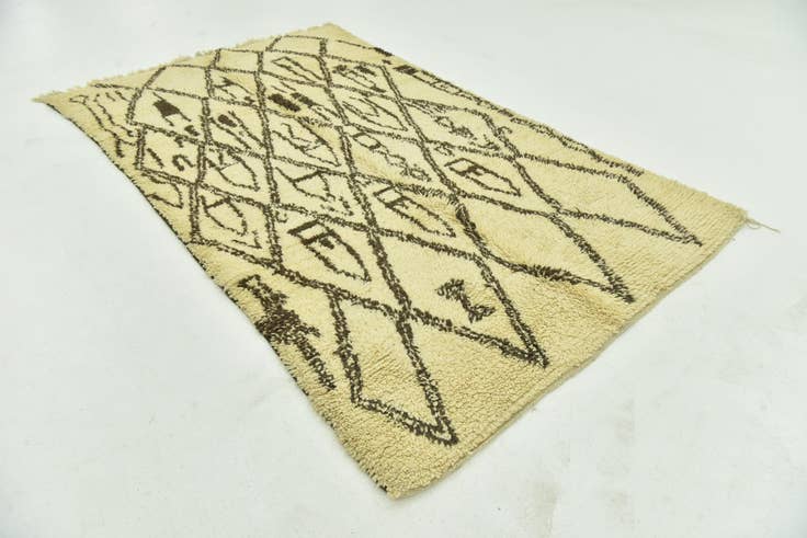 Detail image of 5' 6 x 9' 3 Hand Knotted Moroccan Wool Rug