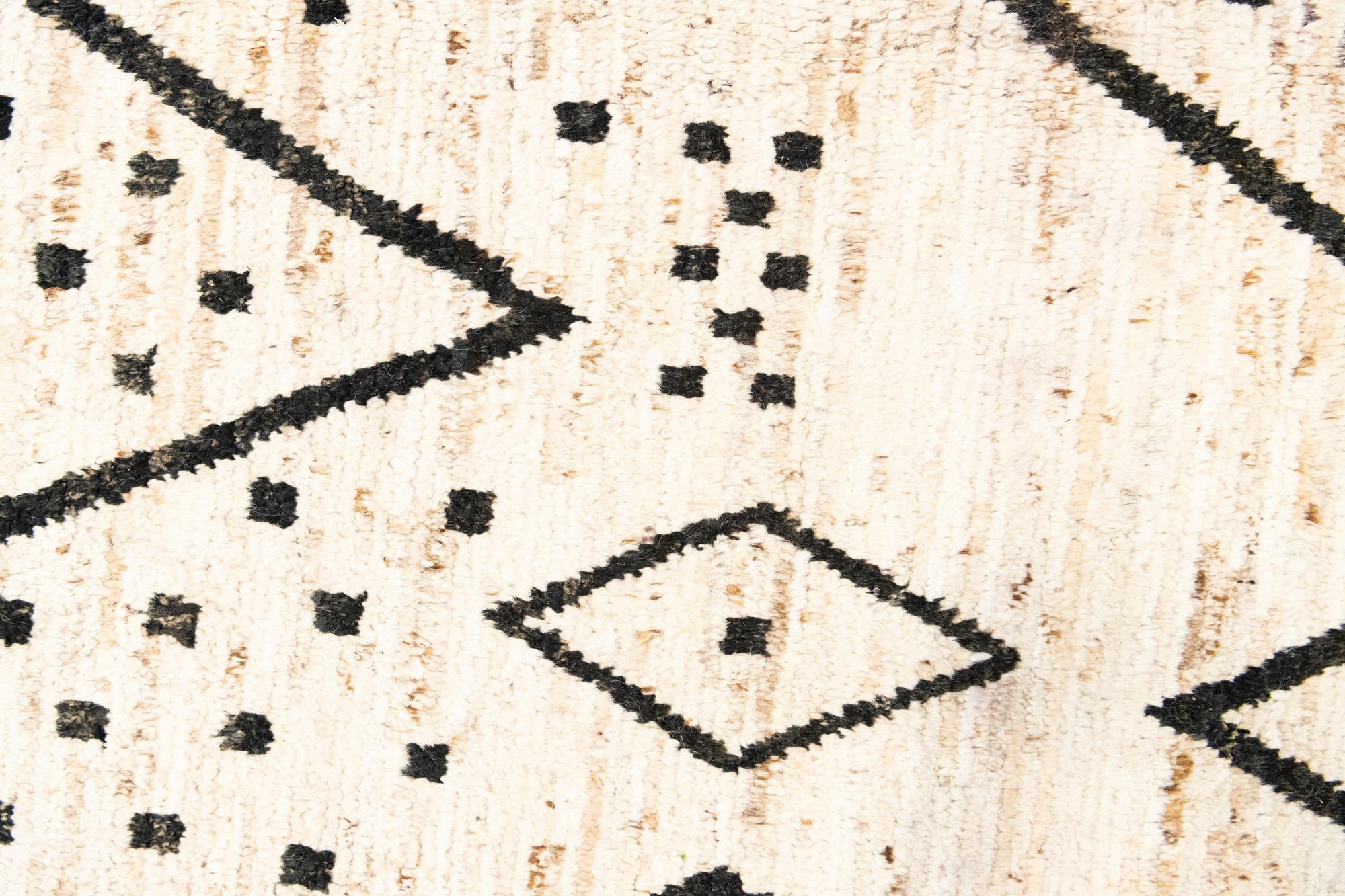 12' 6 x 17' 4 Hand Knotted Moroccan Wool Rug