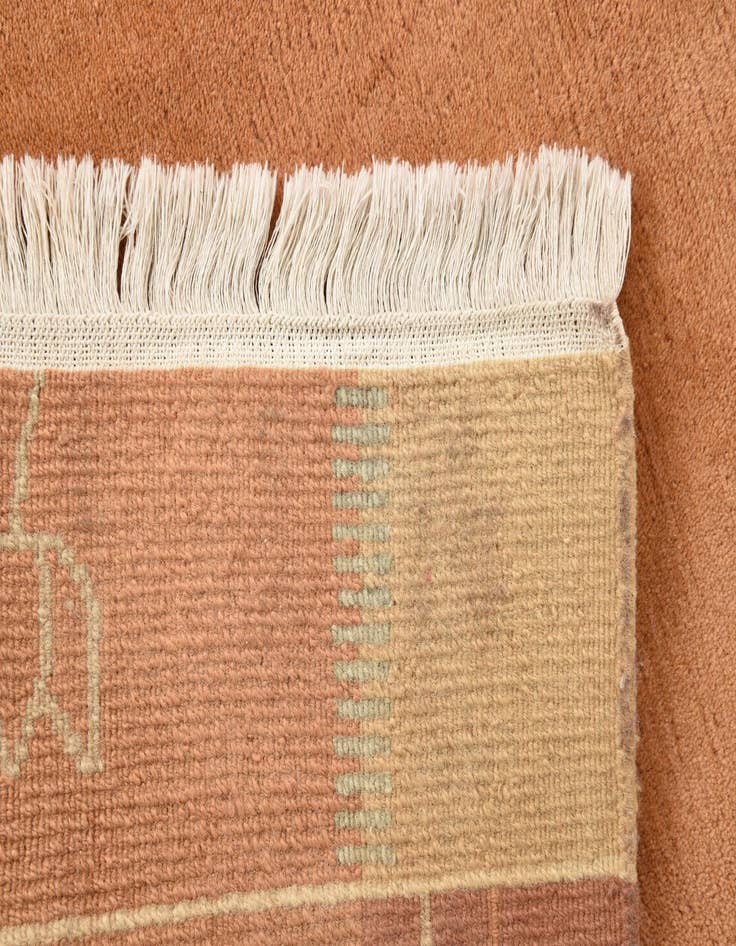 Detail image of 4' x 5' 10 Hand Knotted Nepal Wool Rug