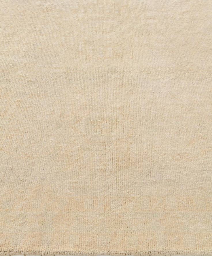 Detail image of 4' 1 x 6' 2  Hand Knotted Oushak Wool Rug