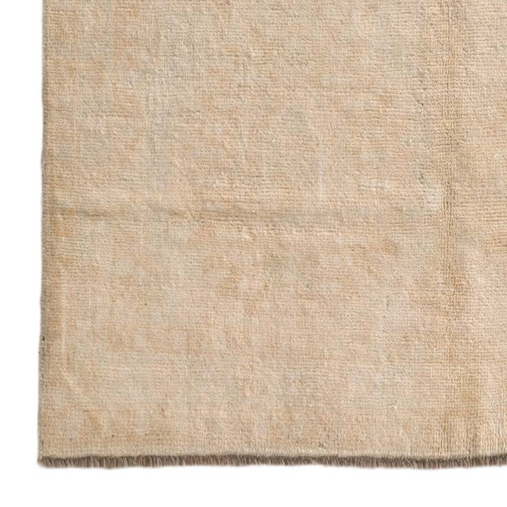 Detail image of 4' 1 x 6' 2 Hand Knotted Oushak Wool Rug