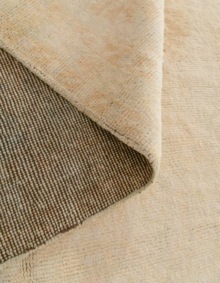 Detail image of 4' 1 x 6' 2  Hand Knotted Oushak Wool Rug