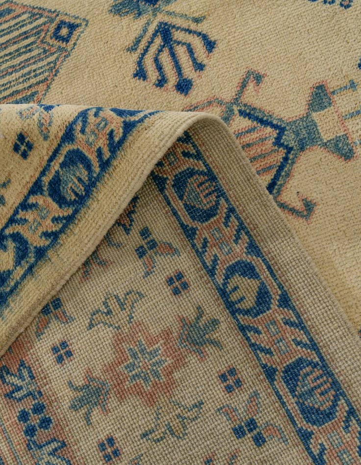 Detail image of 8' 1 x 9' 8 Hand Knotted Oushak Wool Rug