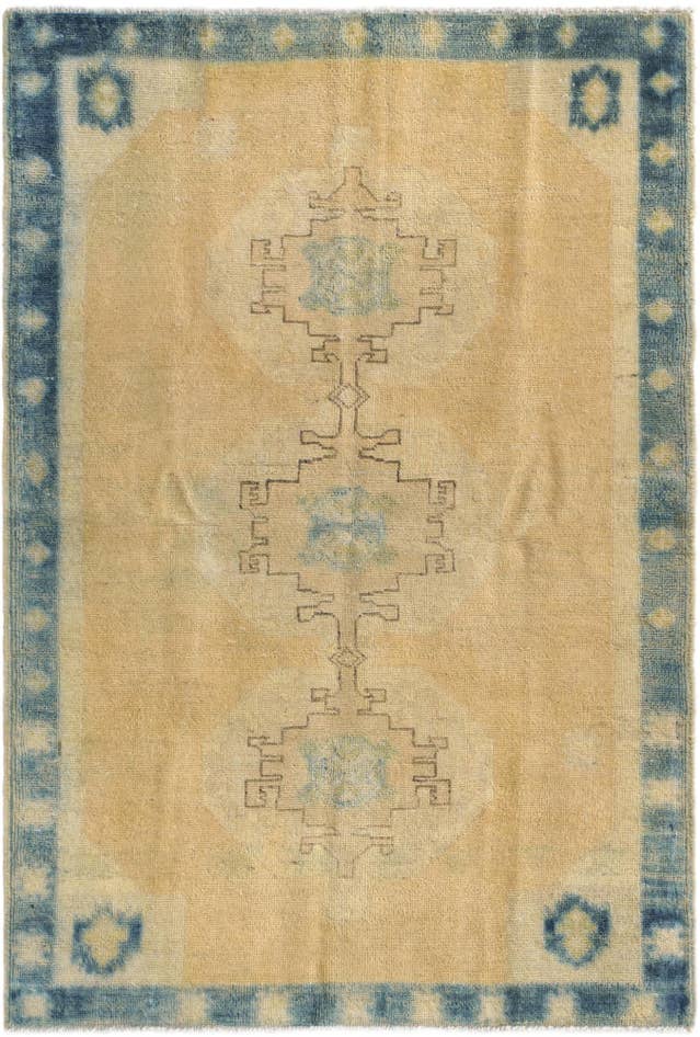Detail image of 3' 4 x 5' 1 Hand Knotted Oushak Wool Rug