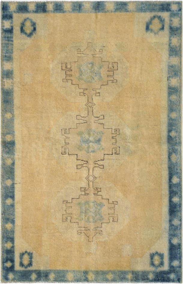 Detail image of 3' 4 x 5' 1 Hand Knotted Oushak Wool Rug
