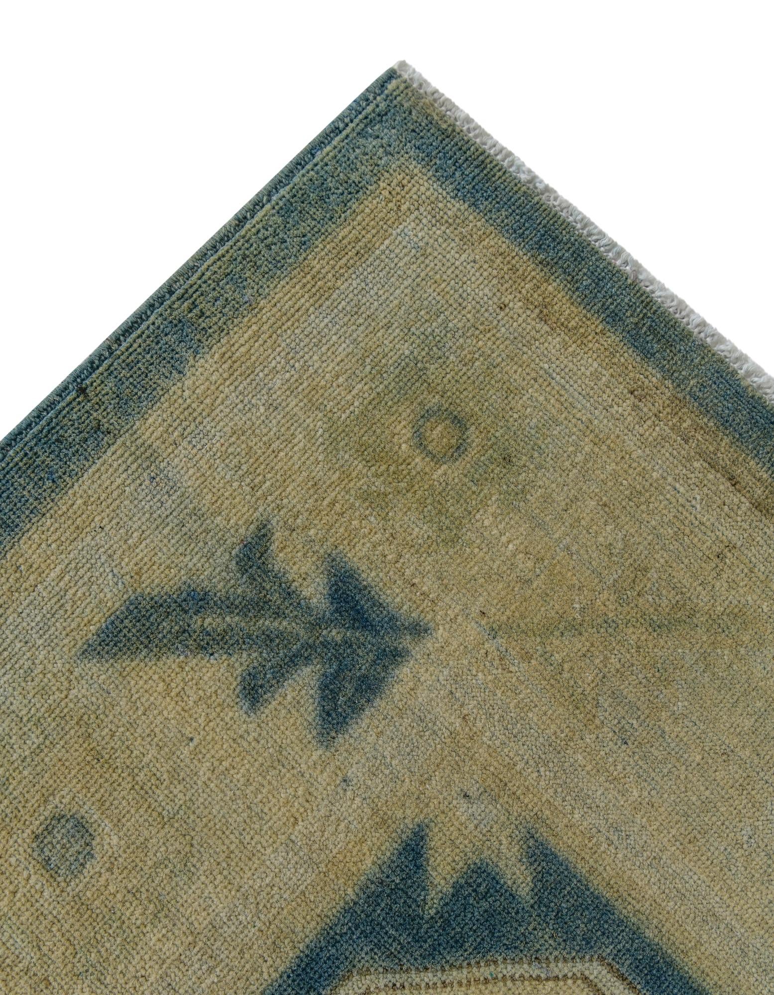 9' 9 x 12' 4 Hand Knotted Oushak Wool Rug