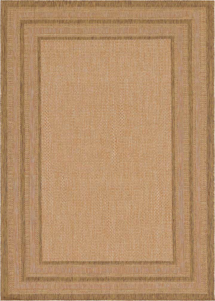 6' x 9' Easy-Clean Border Indoor / Outdoor Rug