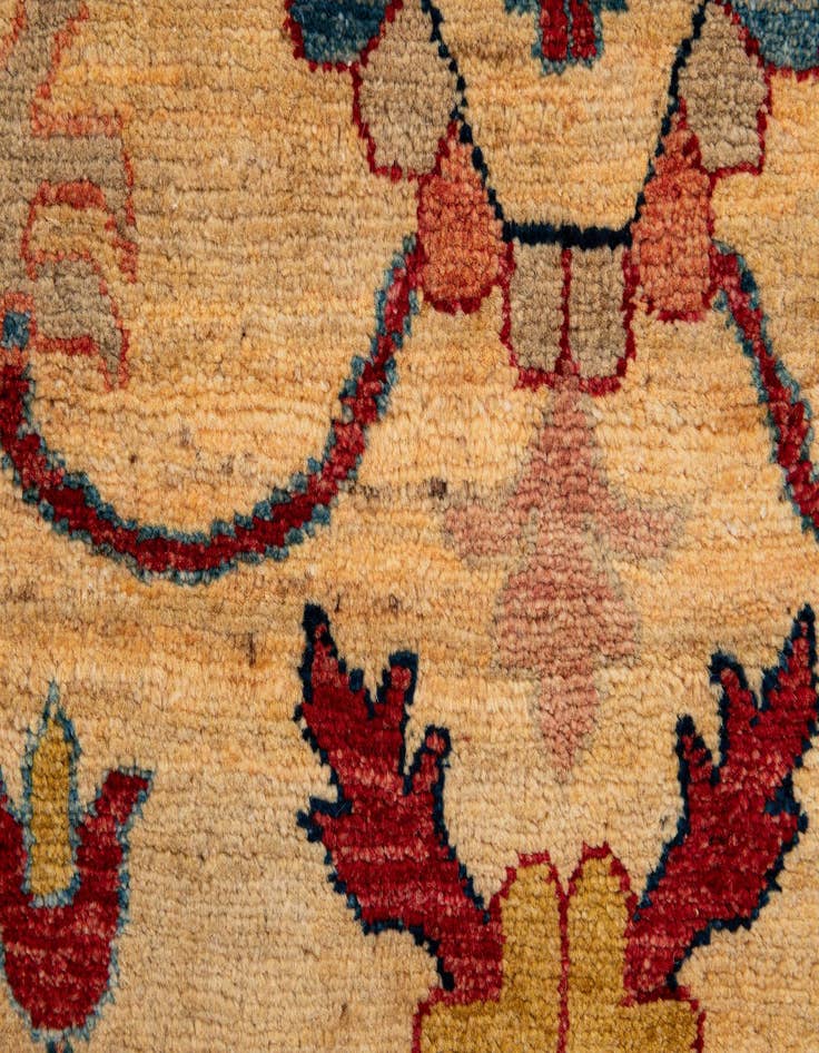 Detail image of 6' 7 x 9' 6  Hand Knotted Peshawar Ziegler Wool Rug