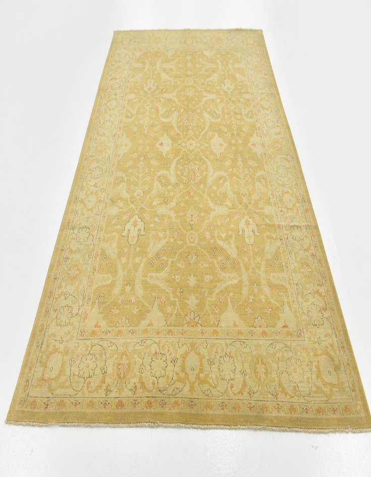 Detail image of 6' x 9' 4 Hand Knotted Peshawar Ziegler Rug